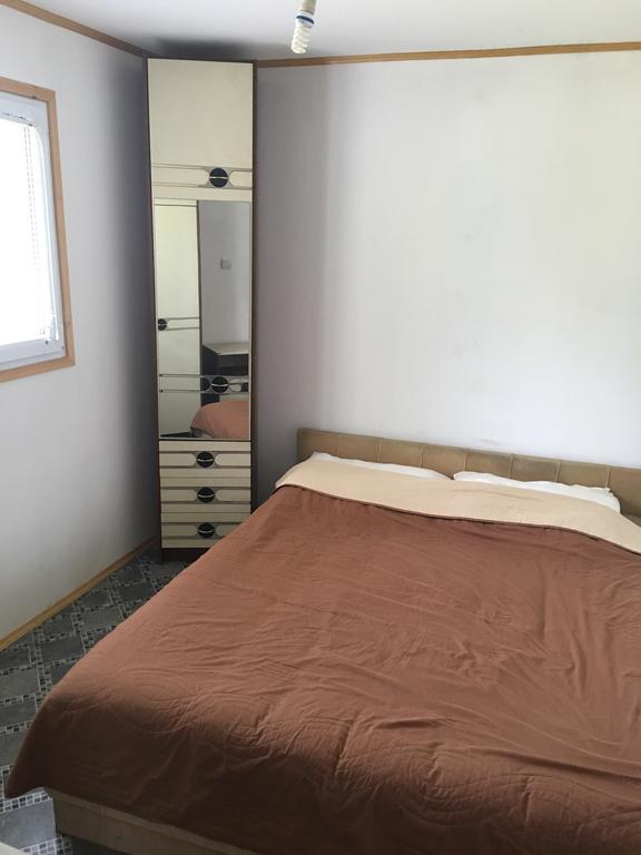 Ada Bojana Apartmani 乌尔齐尼 外观 照片